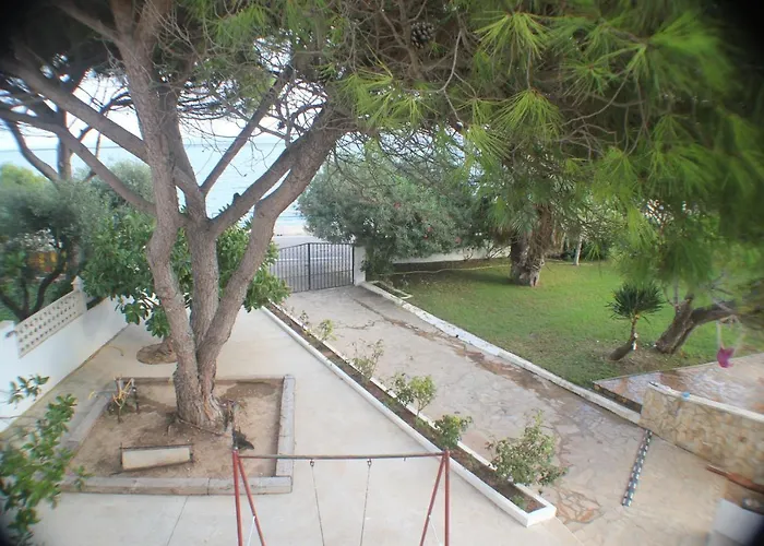 Cala Llanetes