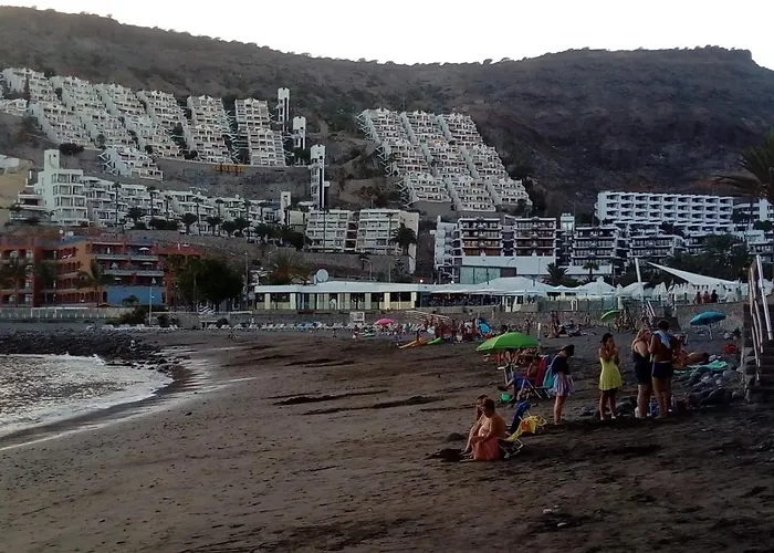 Demelza Beach