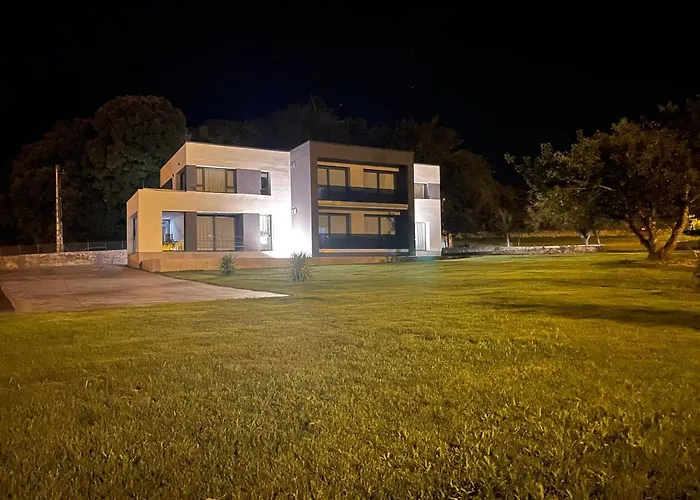 Apartamentos Turísticos El Rinconín