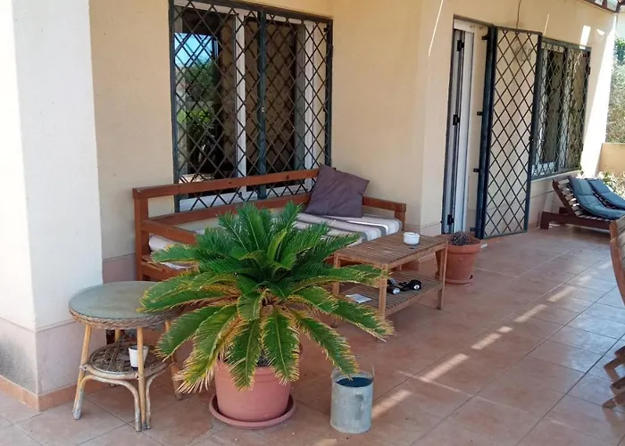 Habitaciones Jacaranda Aguadulce , España