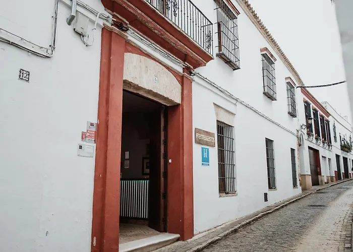 Frenteabastos Hostel Suites Cafe