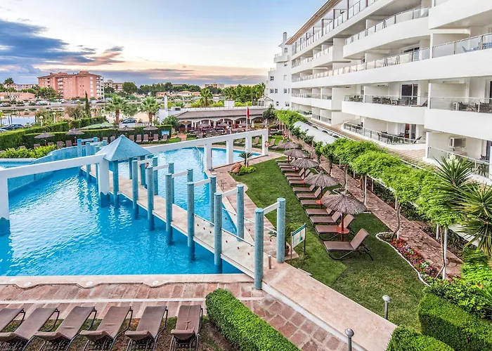 Ona Garden Lago Puerto de Alcúdia, España