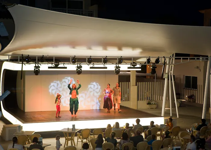 Aparthotel Isla De Cabrera Colonia de Sant Jordi, Spagna
