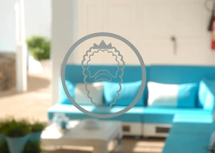 Neptuno Suites - Adults Only