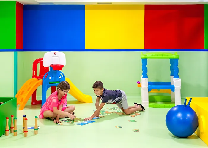 Hotel Tagoro Family & Fun Costa Adeje, Spagna