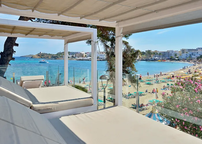 Leonardo Suites Hotel Ibiza Santa Eulalia, España