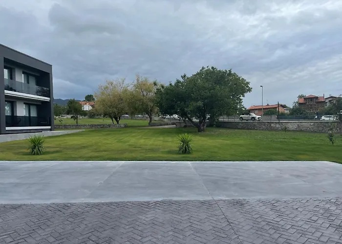 Apartamentos Turísticos El Rinconín