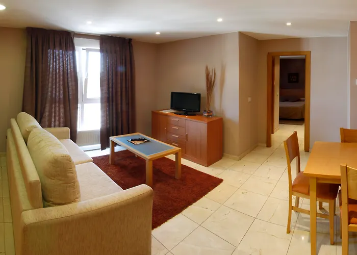 Hotel Apartamentos Ciudad de Lugo
