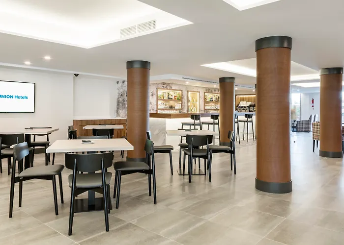 Hotel Ilunion Las Lomas