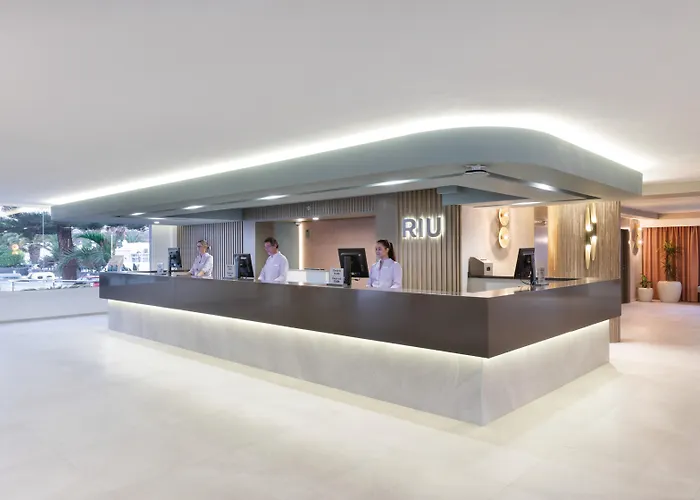 Hotel Riu Paraiso Lanzarote Puerto del Carmen , Spanje