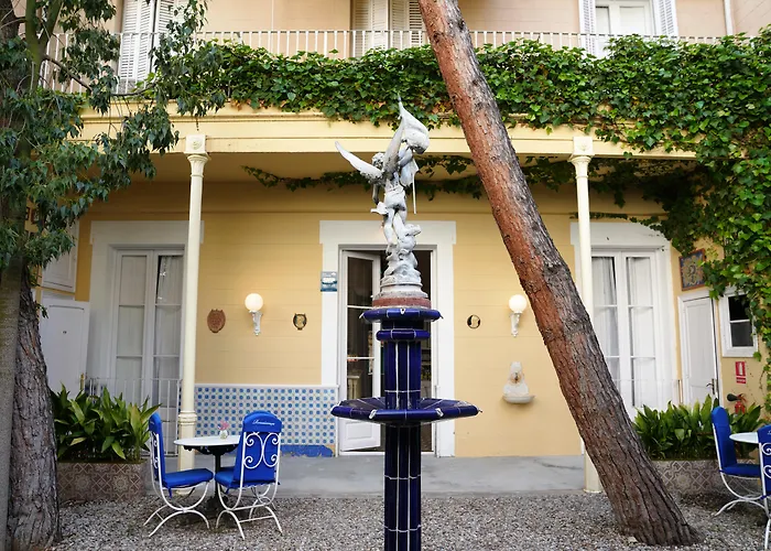 Hotel Medium Renaixenca