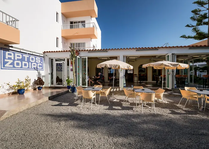 Apartamentos Zodiac