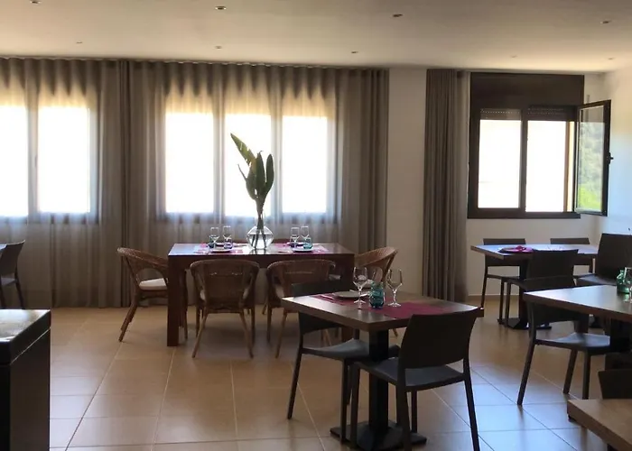 Hostal Restaurant Mussons