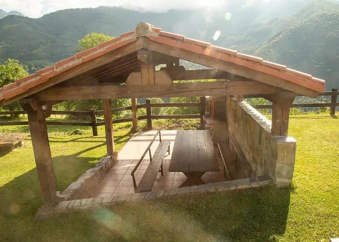 Apartamentos El Patio Lerones, España