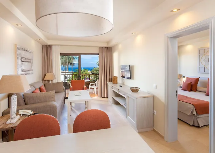 Apartamentos Ambassador