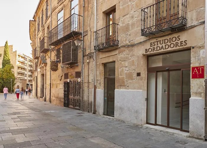 Estudios Bordadores by Valdesierra