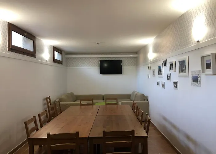 Casa De Navalhorno Valsain