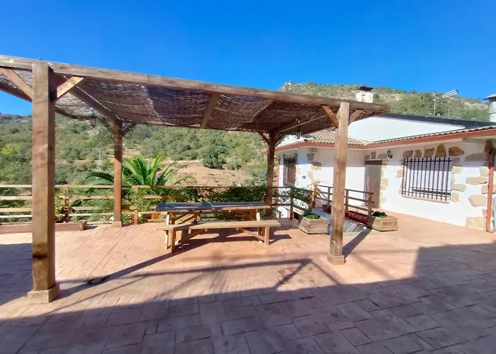Casa Rural Santa Bárbara El Real de San Vicente, España