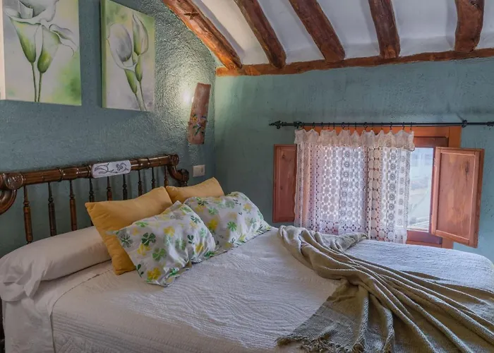 Casa Rural La Tahona Elche de la Sierra, España