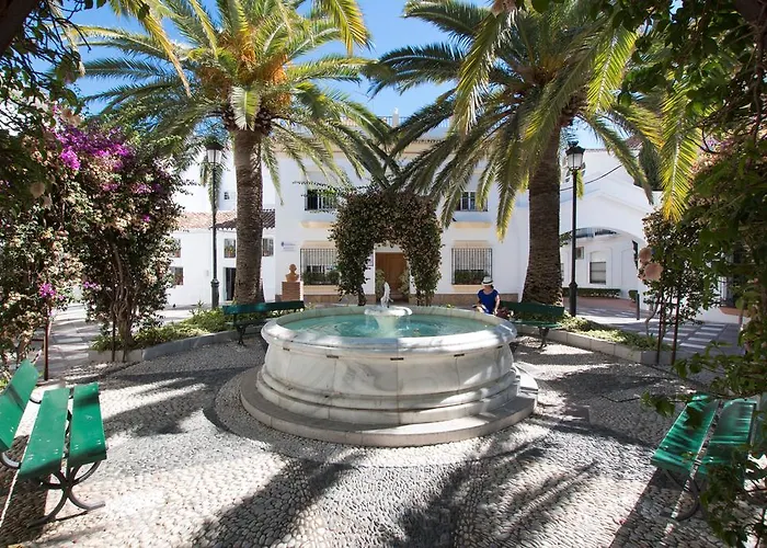 Apartamentos La Fonda