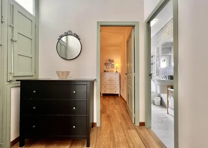 Downtown By United Renters
