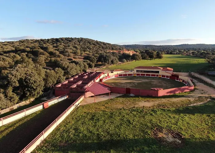 Casa Rural "La Maza" Entre Encinas Y Dehesas