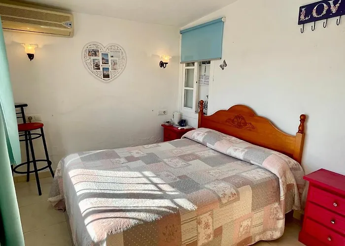 Apartamentos Dianes Holidays Nerja, España
