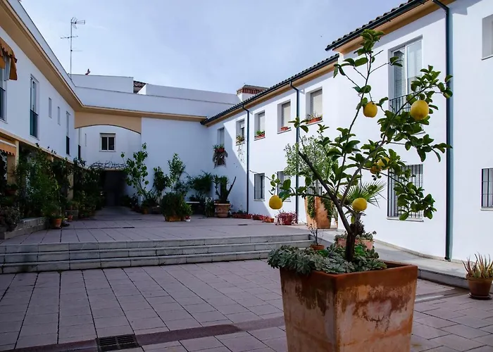 Mezquita Apart. With Free Parking