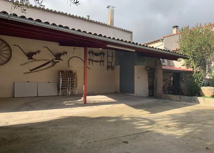 Habitaciones Rurales La Vertedera I Villar de Ciervo, España
