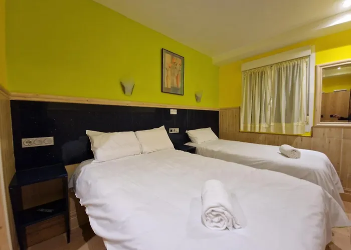 Pension Izar Bat Guesthouse - Self Check-In
