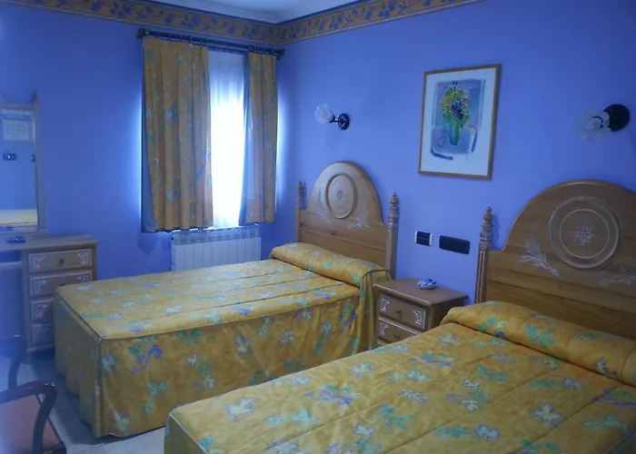 Hostal Restaurante El Castillo Olmillos de Sasamón, España