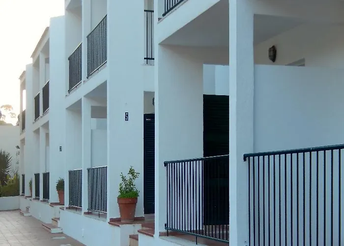 Apartamentos Alta Galdana Playa Cala Galdana , Spagna