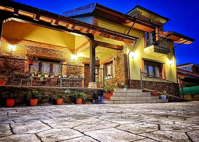 La Aguilerina Apartamentos Rurales