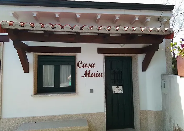 Hostel & Rooms Casa Maia