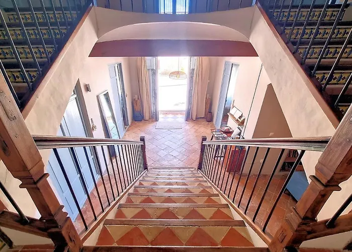 Hotel Mansion taratatá El Pinós, España