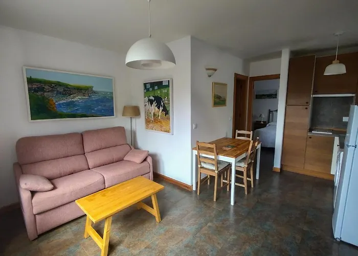 Apartamentos Corona Comillas, España