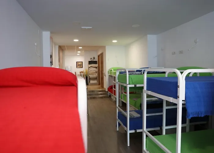Albergue El Caminante Albergue Portomarín, España