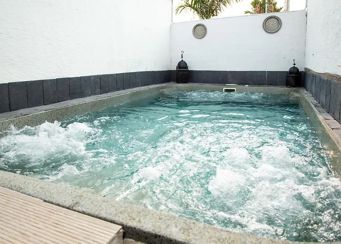 Villa egipto con jacuzzi y piscina climatizada