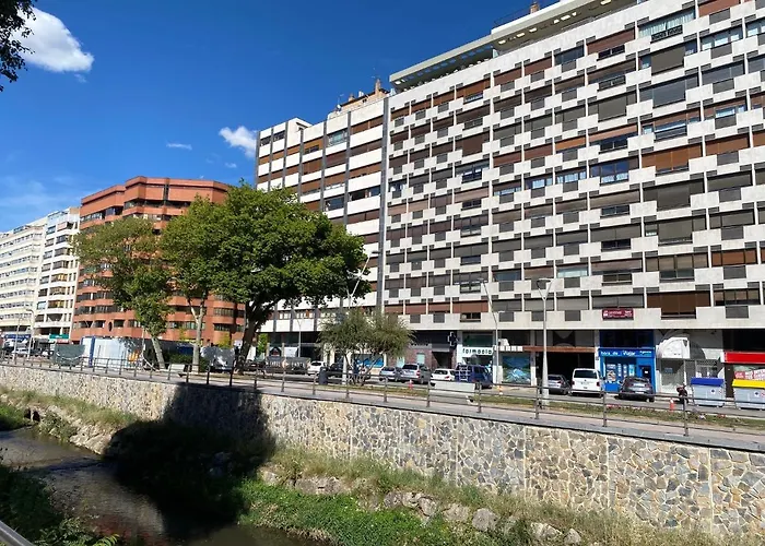 Atuaire Home Luminoso Dúplex En Reyes Católicos PARKING INCLUIDO