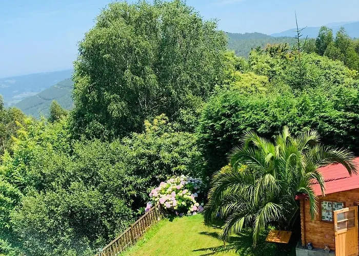 Hotel Rural Montesomao