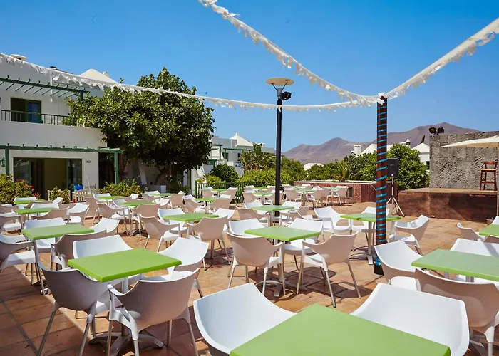 Thb Royal Hotel Playa Blanca , Spain