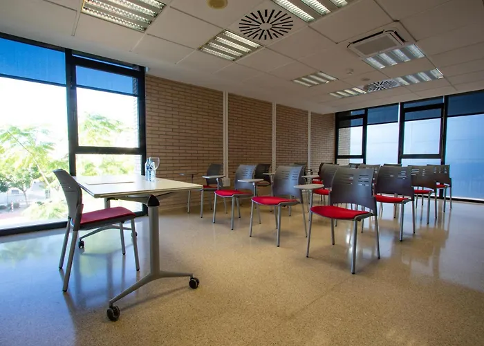 Villa Alojamiento y Congresos - Villa Universitaria Sant Vicent del Raspeig , España