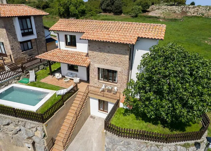 Wishome - Bonita casa con jardín y piscina, Cala Berellín