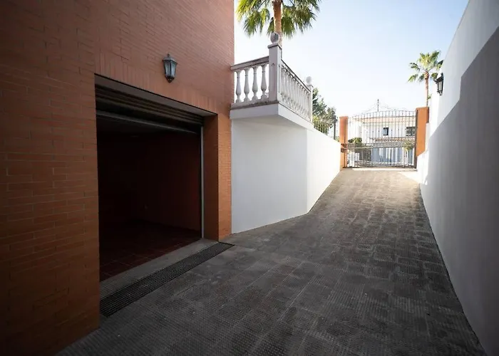 Villa Candelaria Sevilla Luxury Bormujos, España