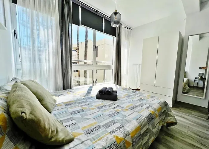 Céntrico y nuevo estudio fuengirola, España