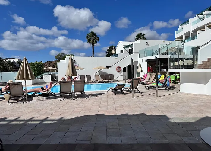 Apartamentos Villa Canaima Puerto del Carmen , Spain