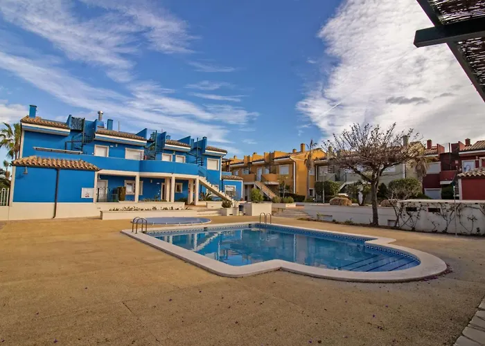 Planta Baja Con Terraza Chill Out - Primera Línea Tres Playas - ALBERT