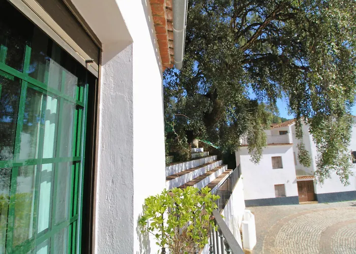 Villa El Balcón de Linares by SIERRA VIVA Linares de la Sierra, España