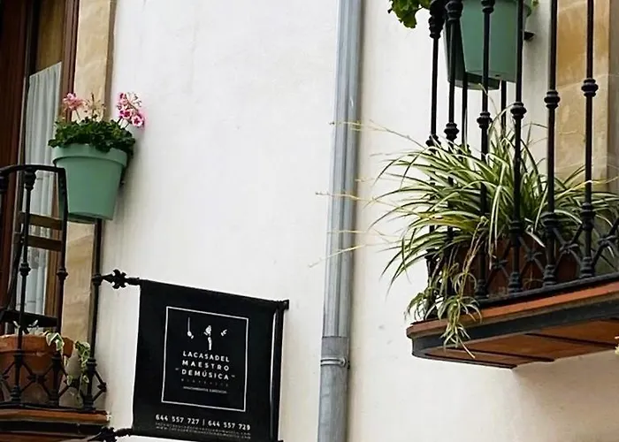 La Casa del Maestro de Música