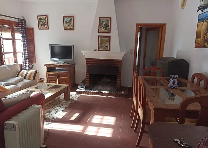 La casita del castaño en Bubión